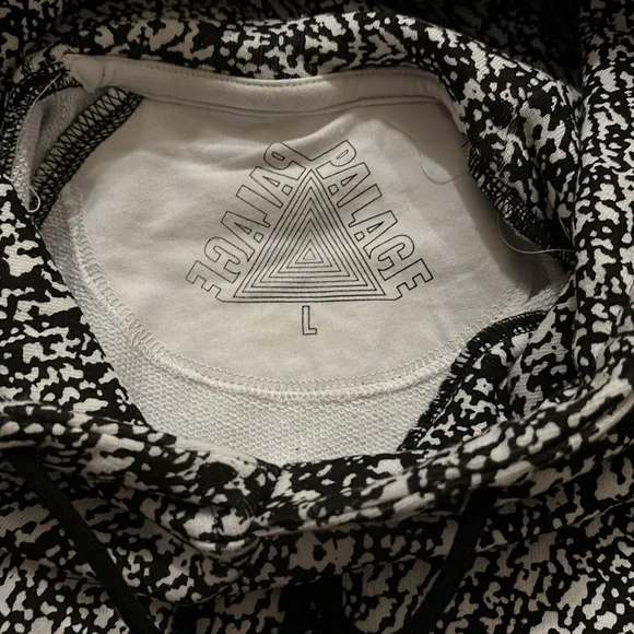 PALACE hoodie - Picture 4 of 5